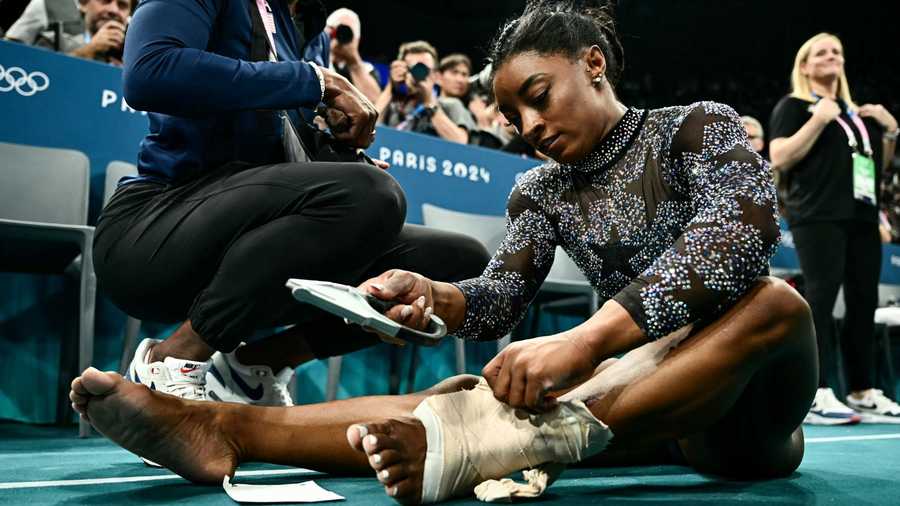 simone biles